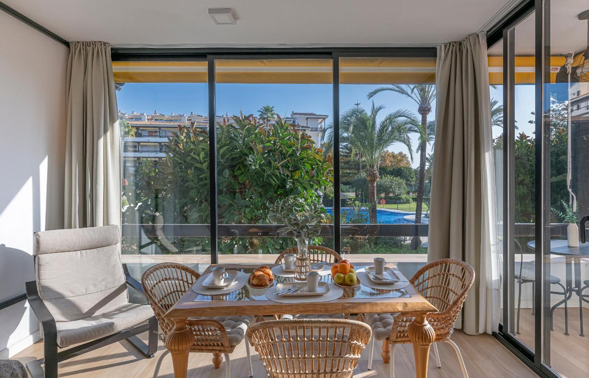 Apartment ✺fenomenal Estudio En Milla De Oro✺piscina✺parking Marbella