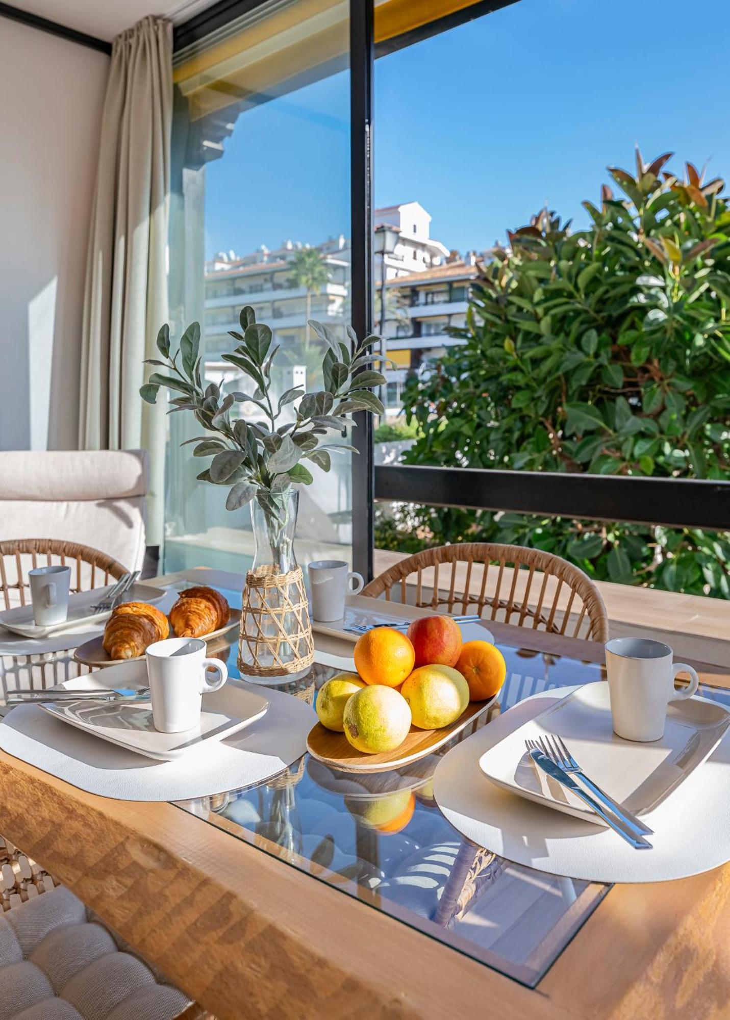 ✺fenomenal Estudio En Milla De Oro✺piscina✺parking Apartment Marbella